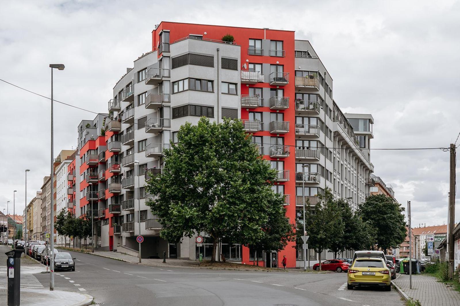 Prague Days - Bright Apartment - Balcony - Private Parking Dış mekan fotoğraf