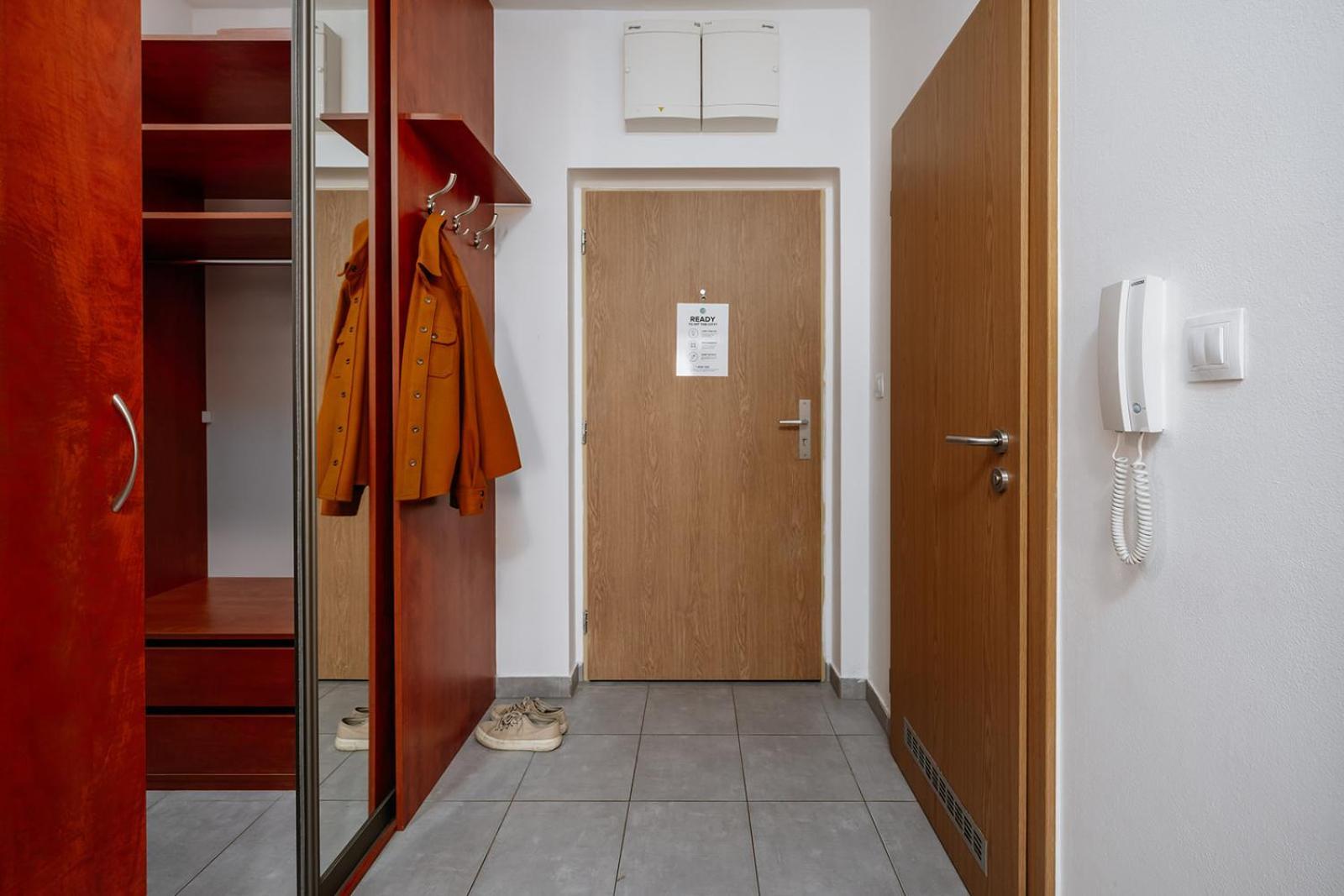 Prague Days - Bright Apartment - Balcony - Private Parking Dış mekan fotoğraf